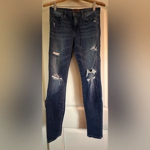 “The Icon” midrise skinny Joe’s jeans